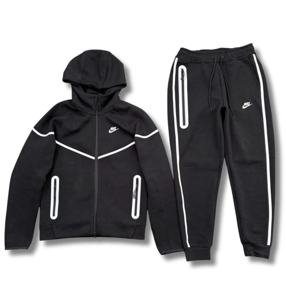 Nice Tech Set Black w Reflective lines